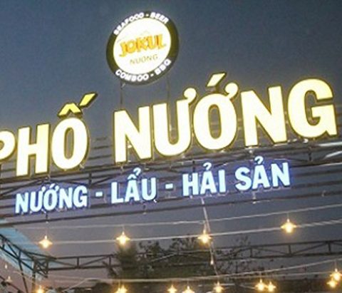 Biển quảng cáo là gì? Tại sao người tiêu dùng lại ưa chuộng biển mica chữ nổi