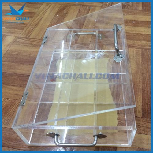 Hộp mica đựng sản phẩm