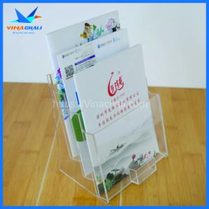 Kệ mica đựng tờ rơi A4 3 tầng 7