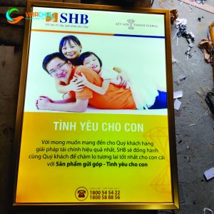 Tranh điện bật nắp nhôm viền vàng 33