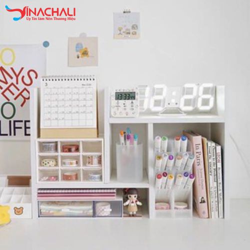 Kệ sách để bàn đẹp được làm từ gỗ nhựa