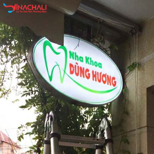Hộp Đèn Mica Hút Nổi Elip 5