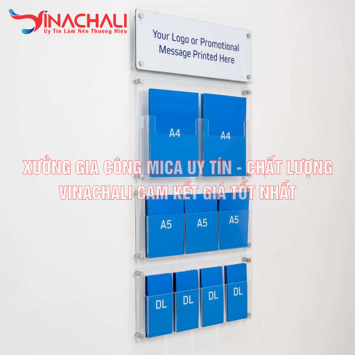 Bảng Mica Để Tờ Rơi Treo Tường 1